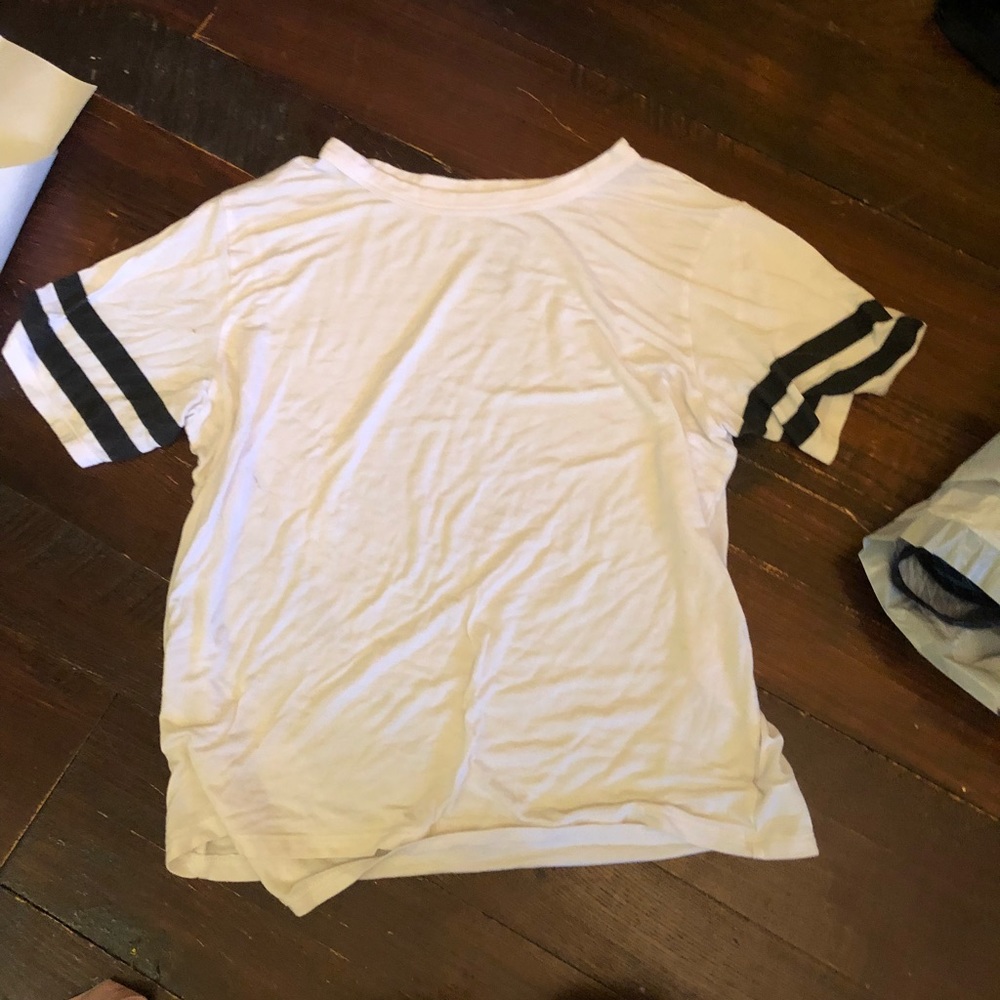 american eagle shirt